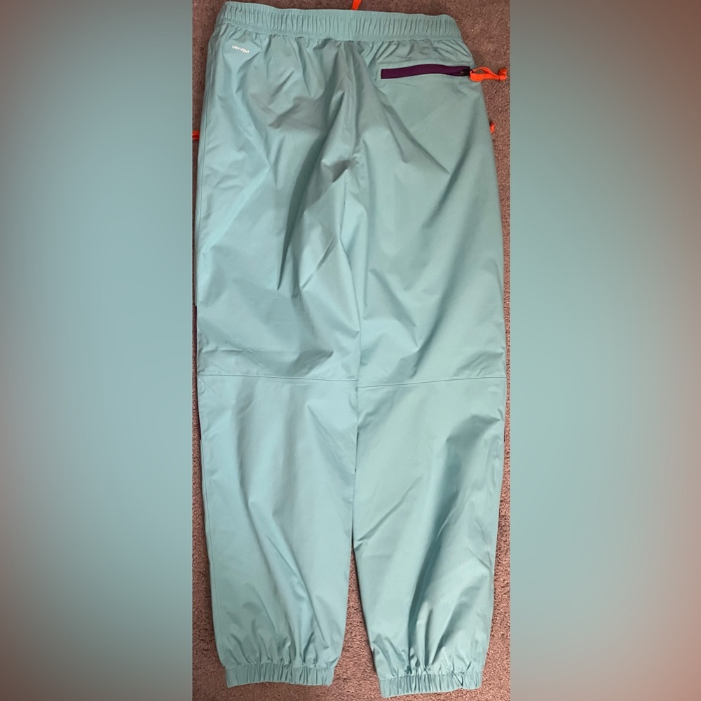 The North Face Trans-Antarctica Expedition nylon performance pants New LARGE! - Picture 9 of 10